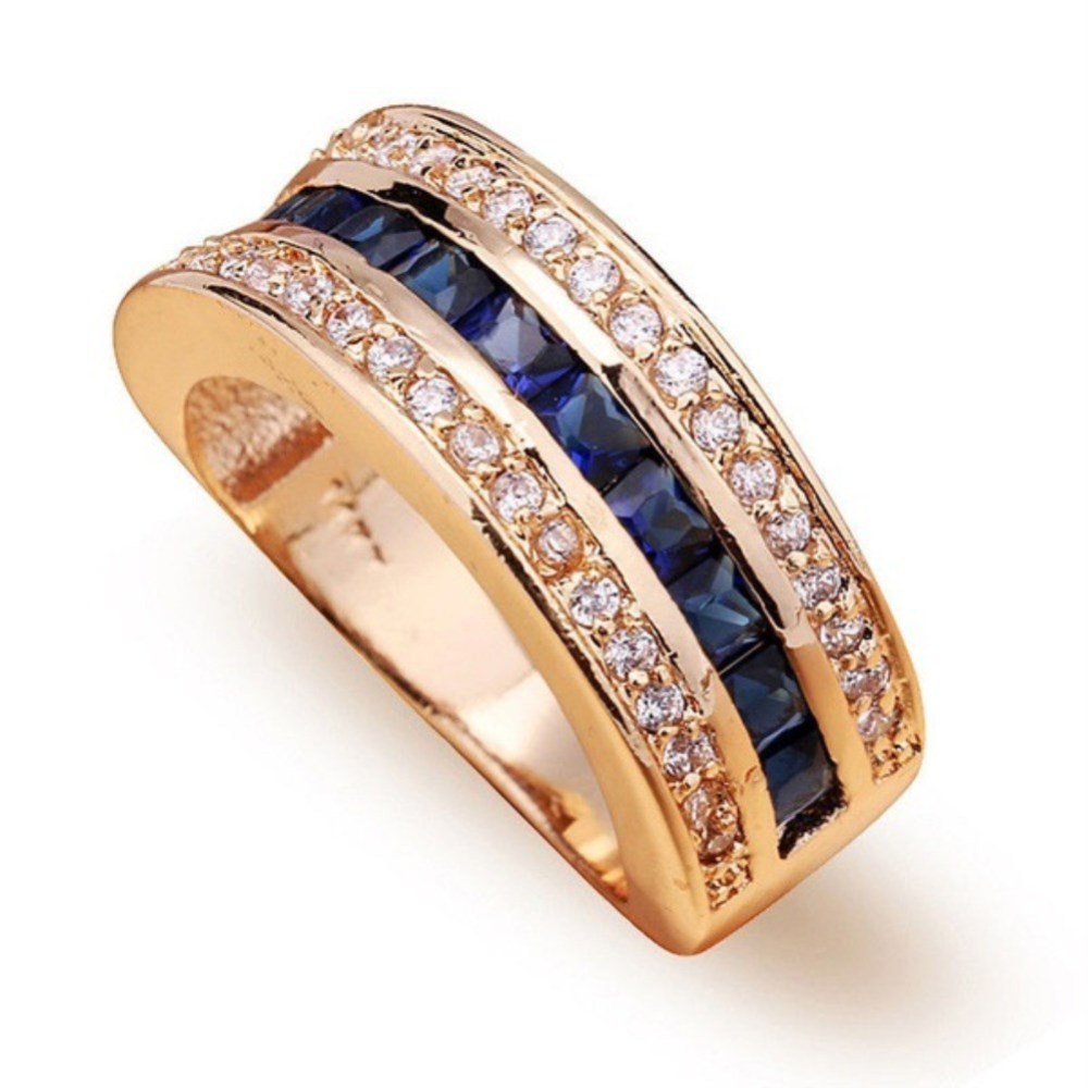 18K Sapphire & Crystal Cocktail Ring