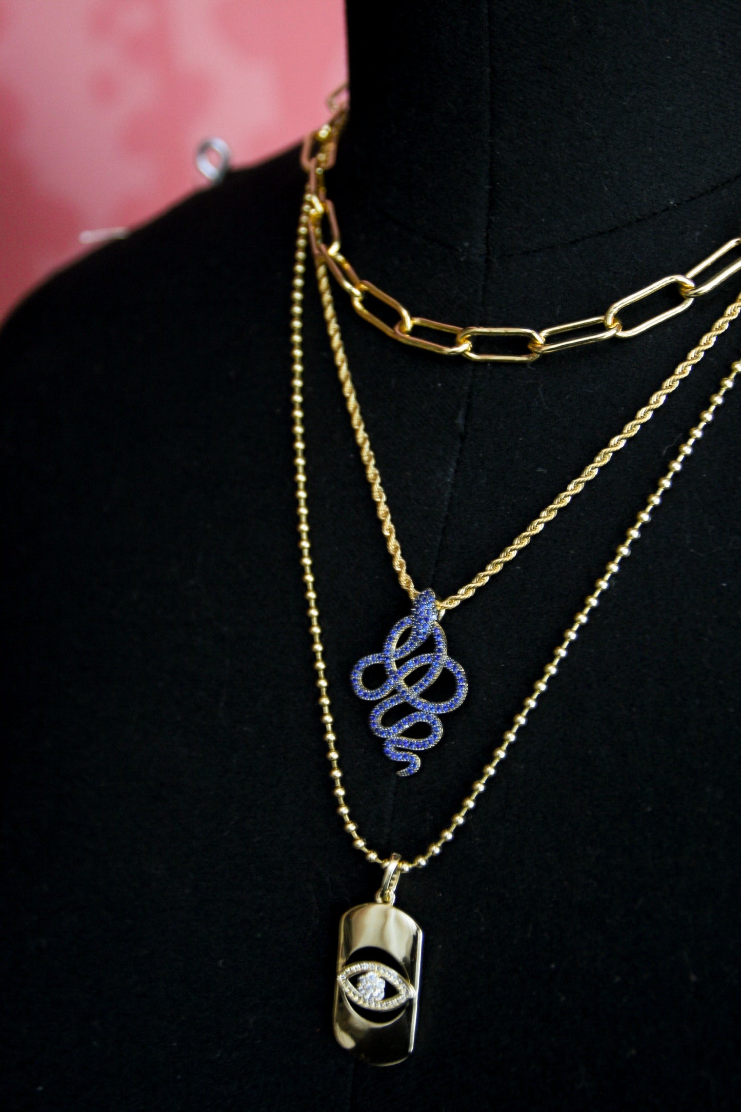 Big Charmer 18K Gold Snake Necklace